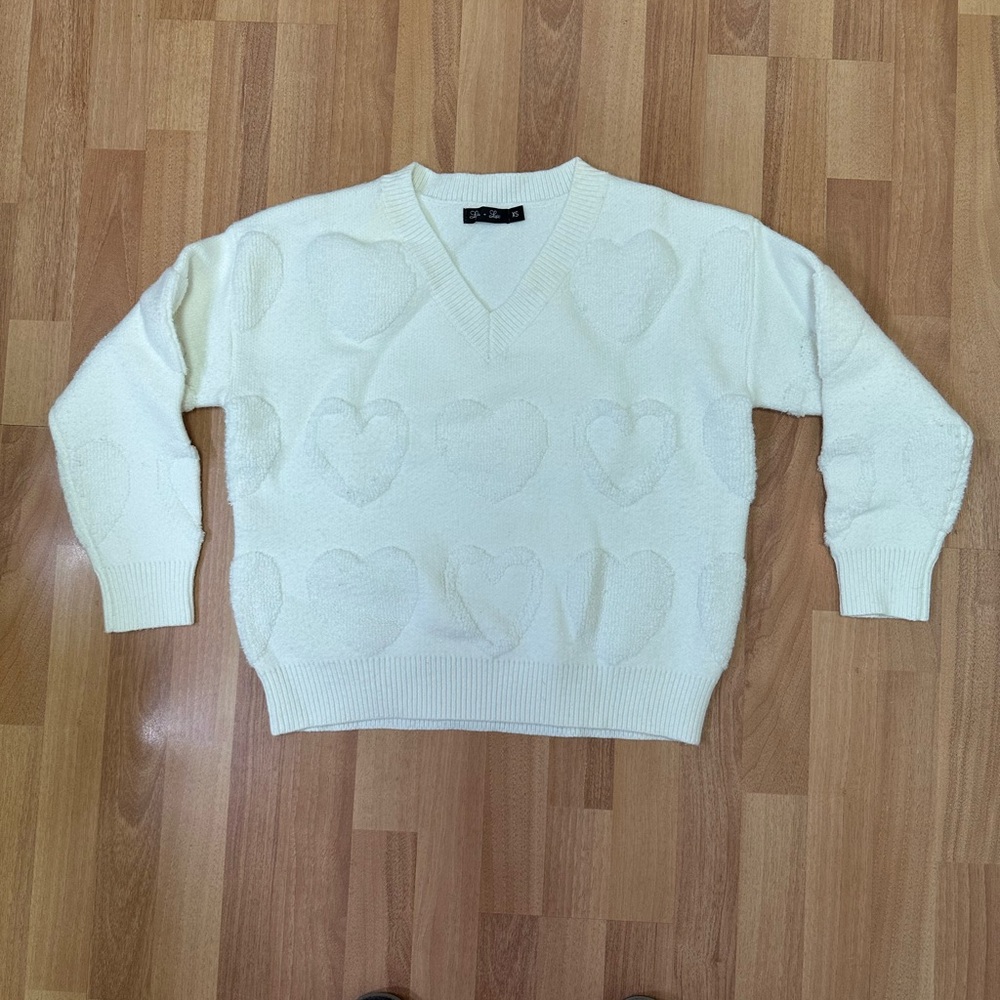 Lyla + Luxe XS Cream Sweater